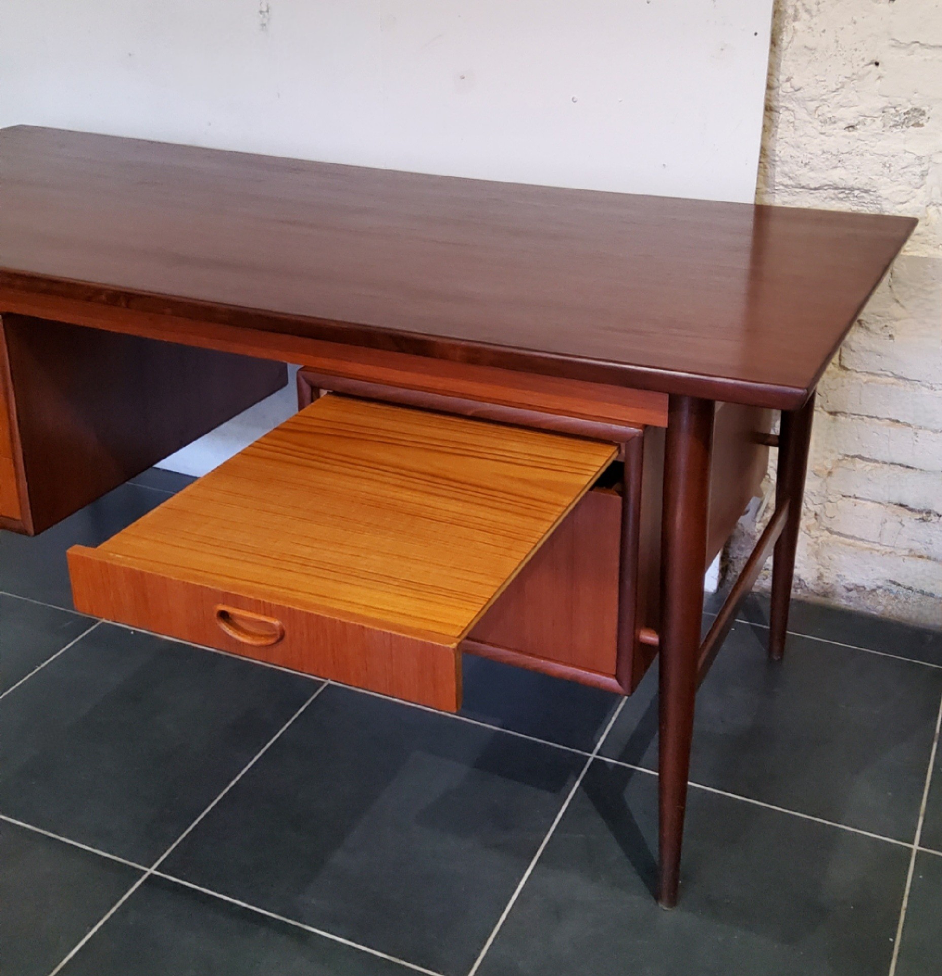 Vintage bureau bois scandinave