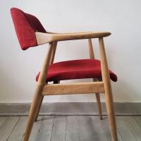 Chaise accoudoir scandinave casala 15