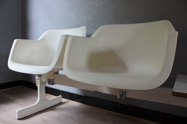 Chaises sur barre 5